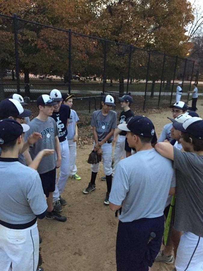Bringing it in, the team talks about their agenda for fall practice at Washington Park. 